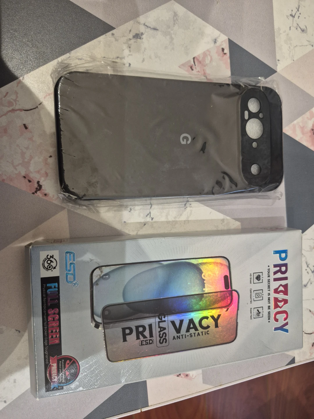 Google Pixel 9 Screen Protector and cover