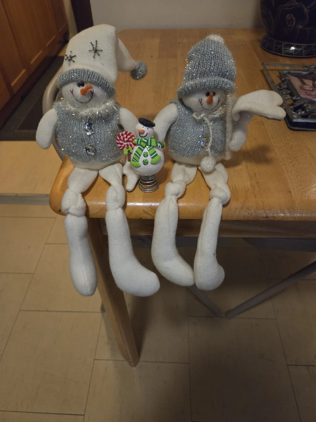 Set of 2 Sitting Snowman Figurines