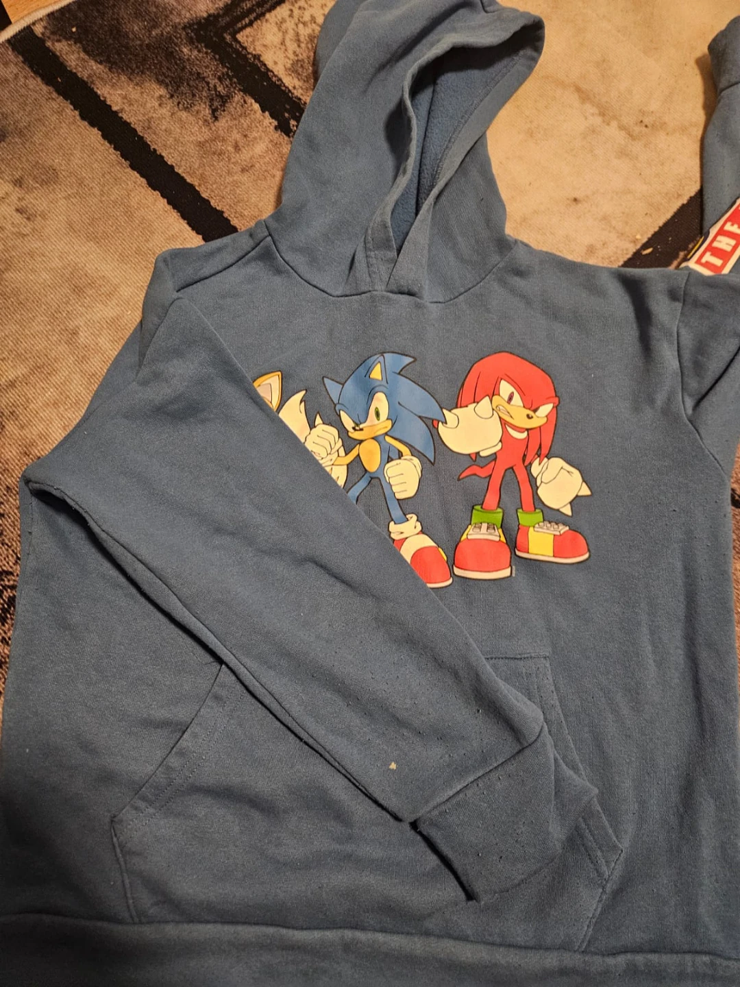 Old Navy Sonic the Hedgehog Hoodie XL (14-18) - photo 2