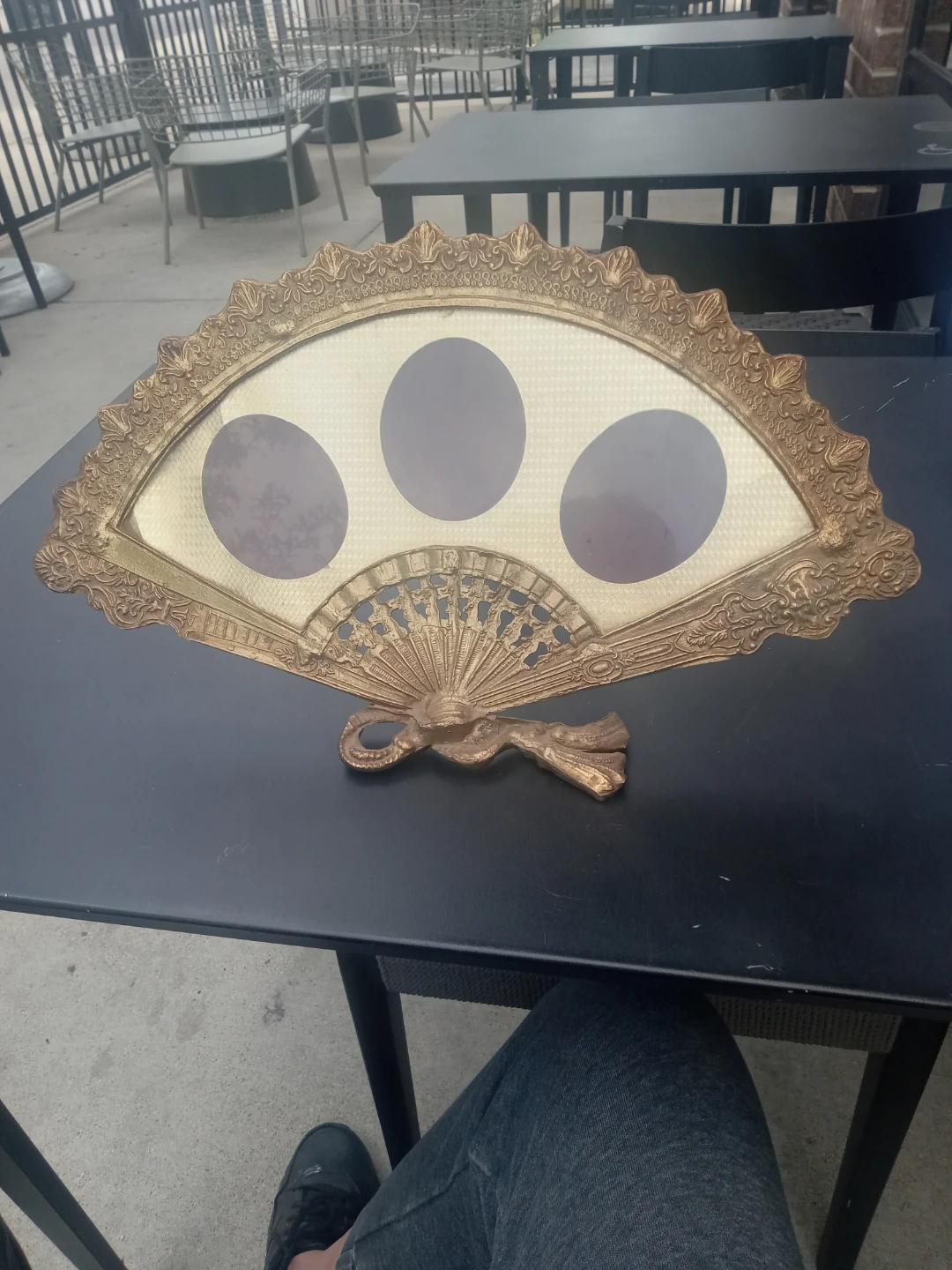 Vintage Fan Photo Frame Display