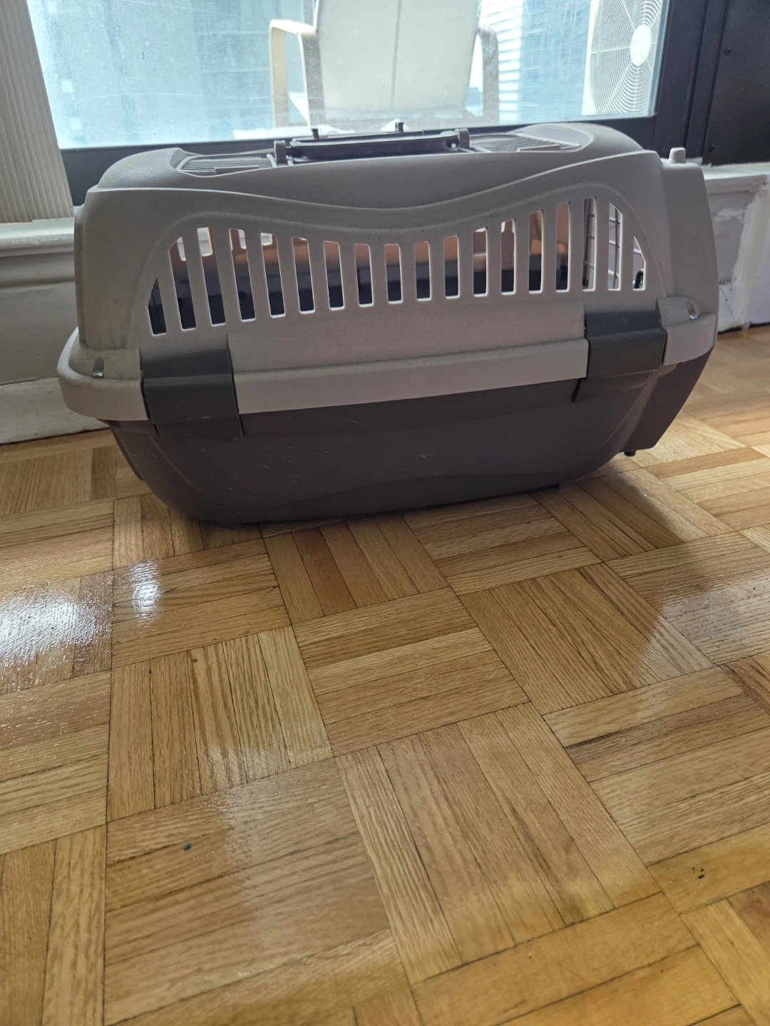 Whisker City 2-Door Pet Carrier - photo 2