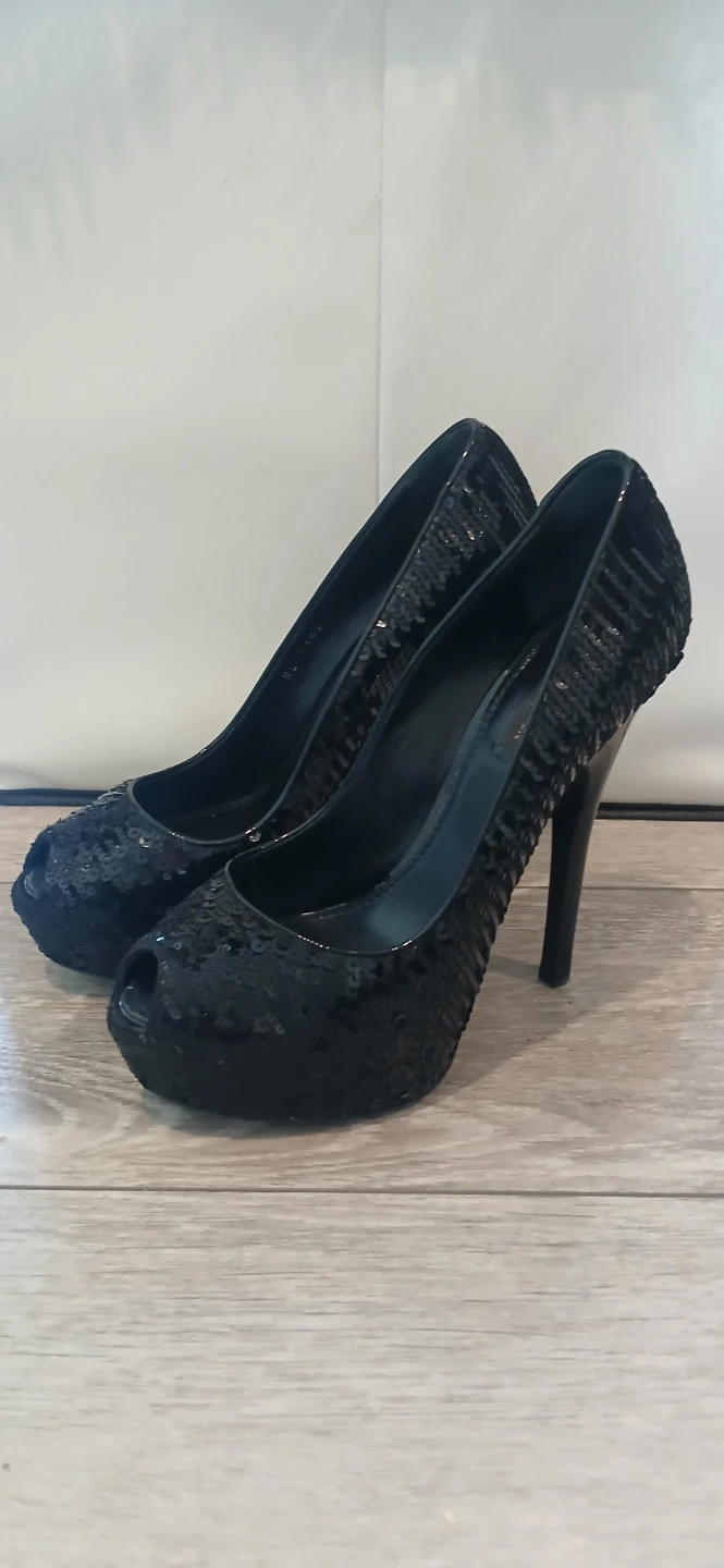 Louis Vuitton Black Sequin Peep-Toe Heels Size 38/8