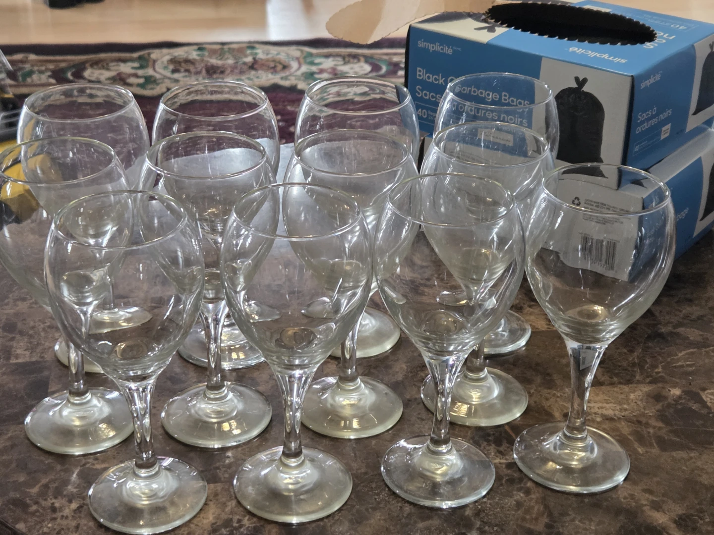Set of 12 Clear Wine Glasses - photo 3