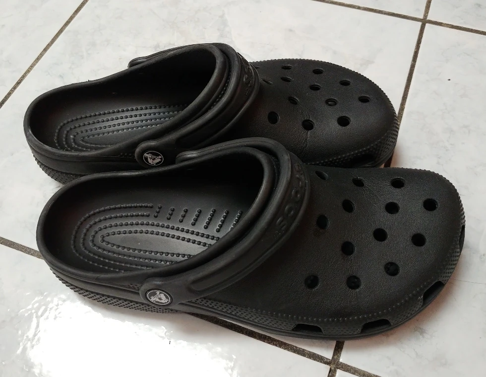 Crocs Classic Clogs (M8/W10) - photo 3