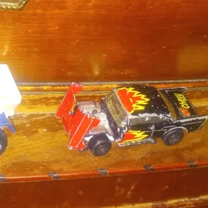 Lot of 7 Vintage rare collectible Die-Cast Toy Cars and Trucks