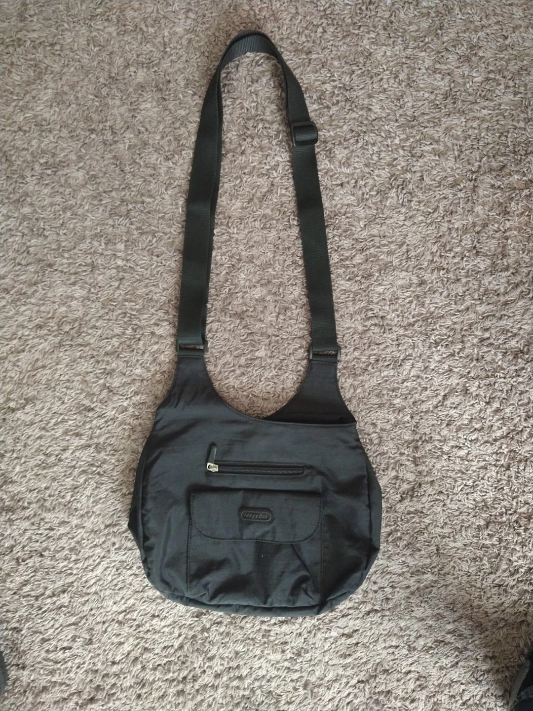Baggallini Black Crossbody Multi Pocket Crossover Shoulder Bag