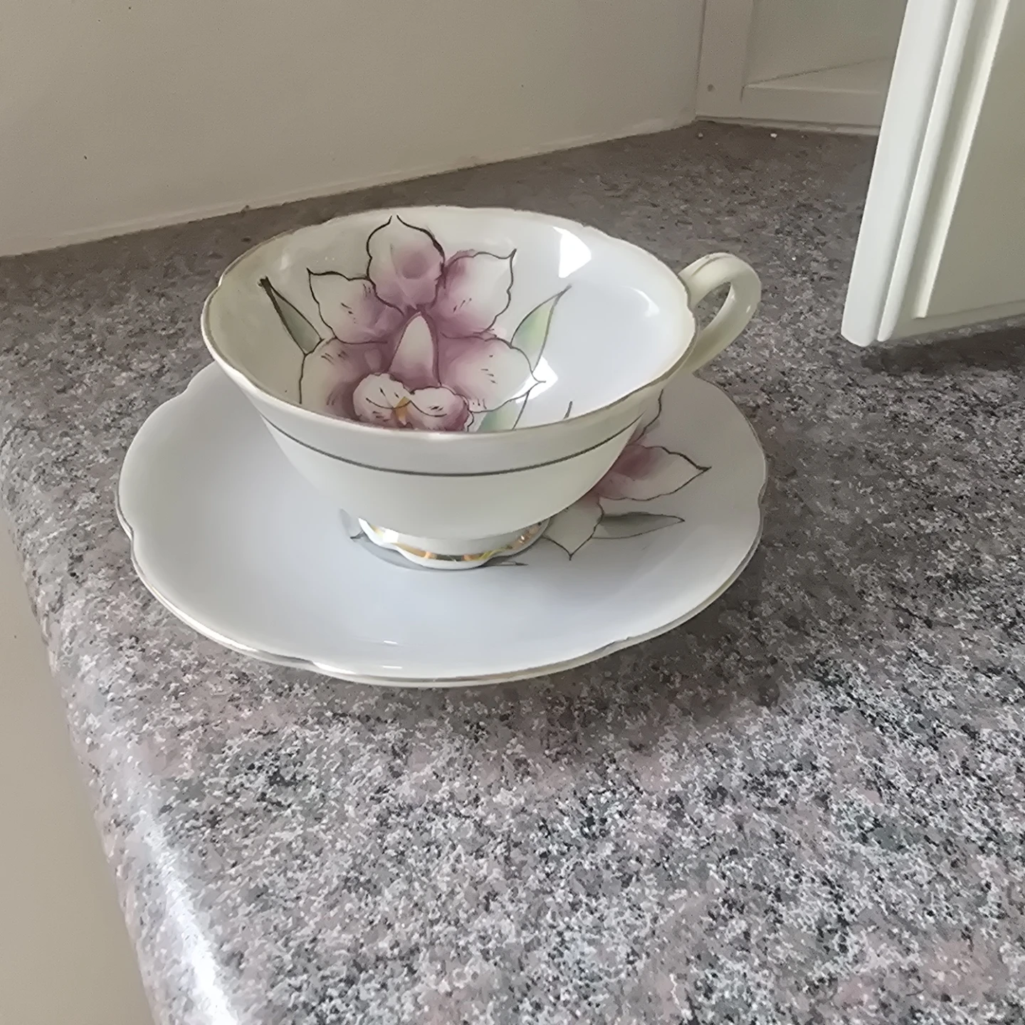 Floral Teacups and Saucers Set