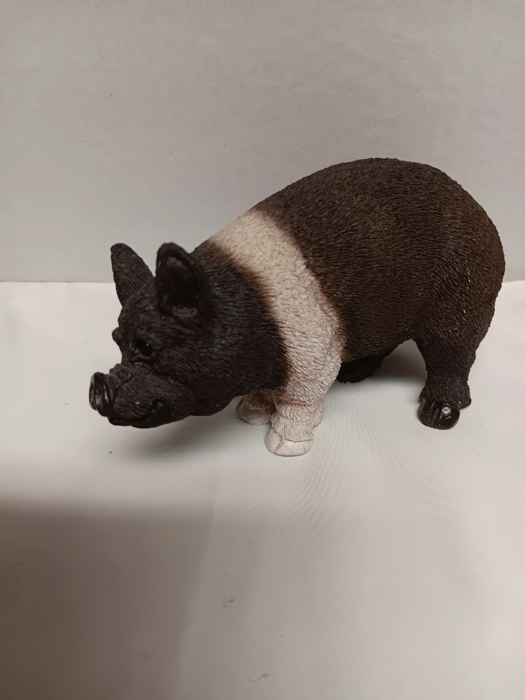 Set of 4 Pig Figurines - photo 3
