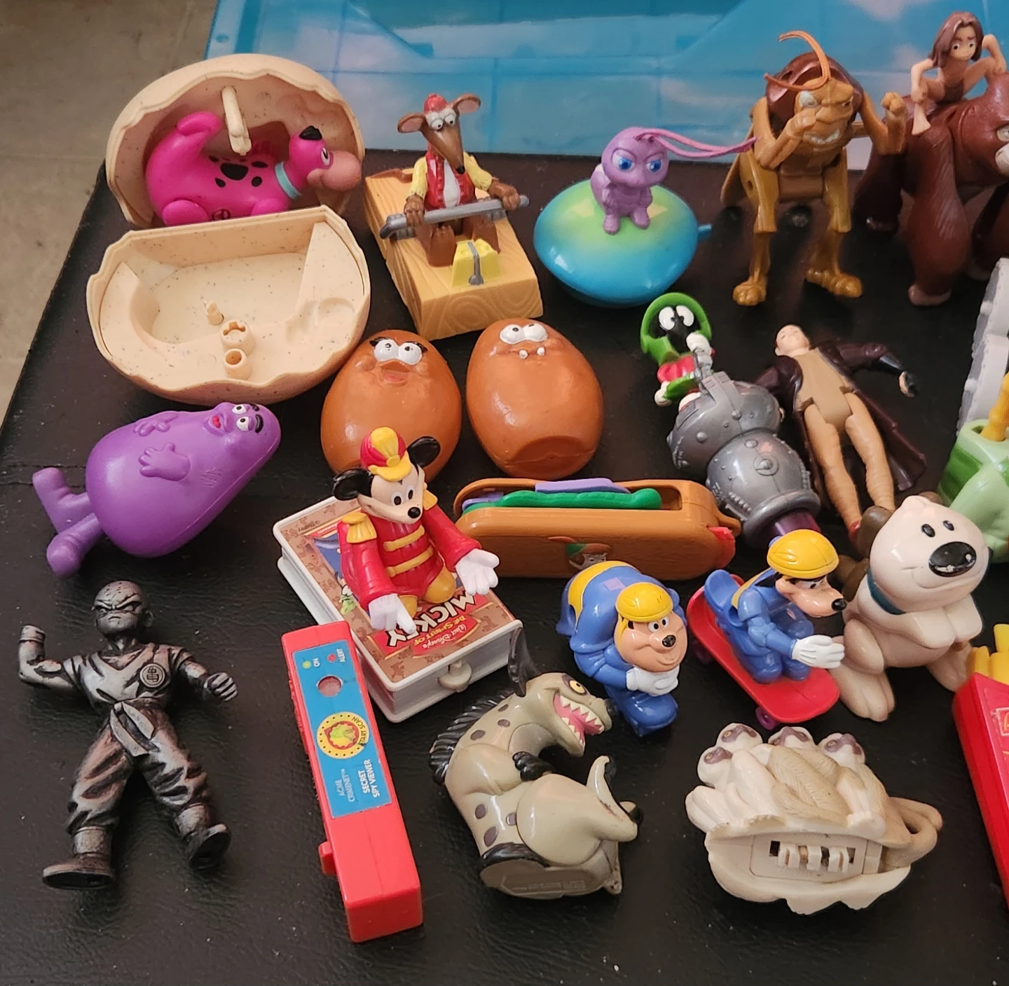 40+ Vintage Kids Meal Toys - photo 2