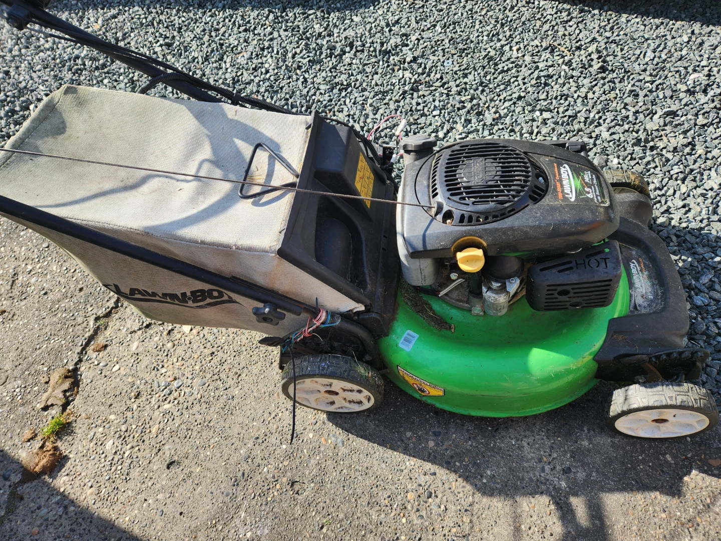 Lawnmower boy lawnmower - photo 2