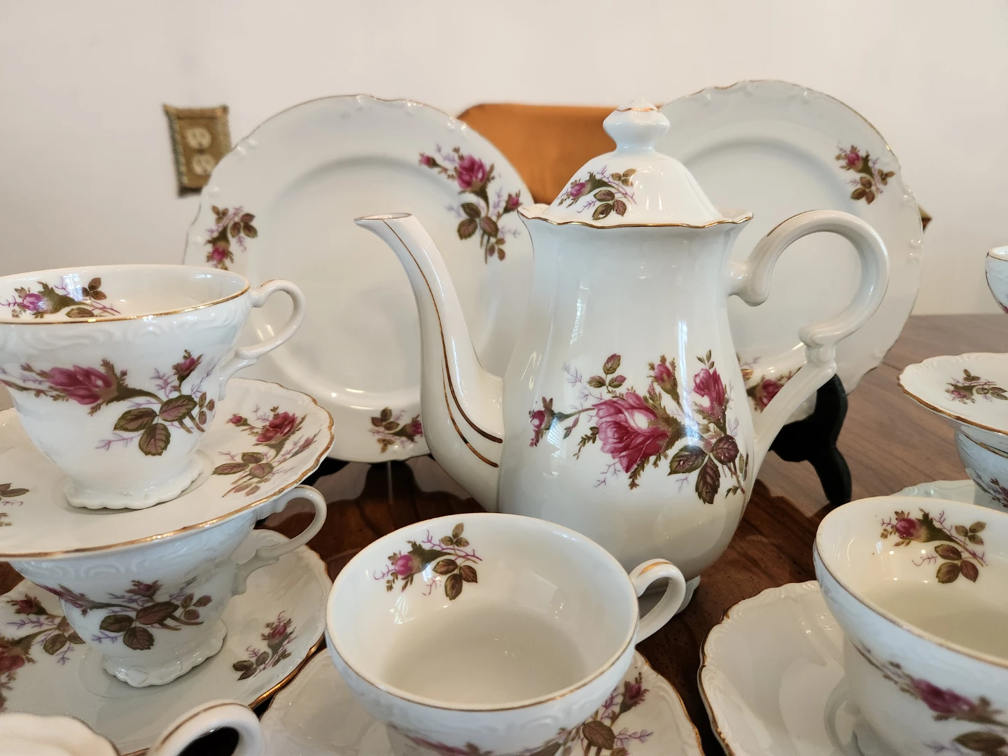 Vintage Floral Tea Set - photo 3
