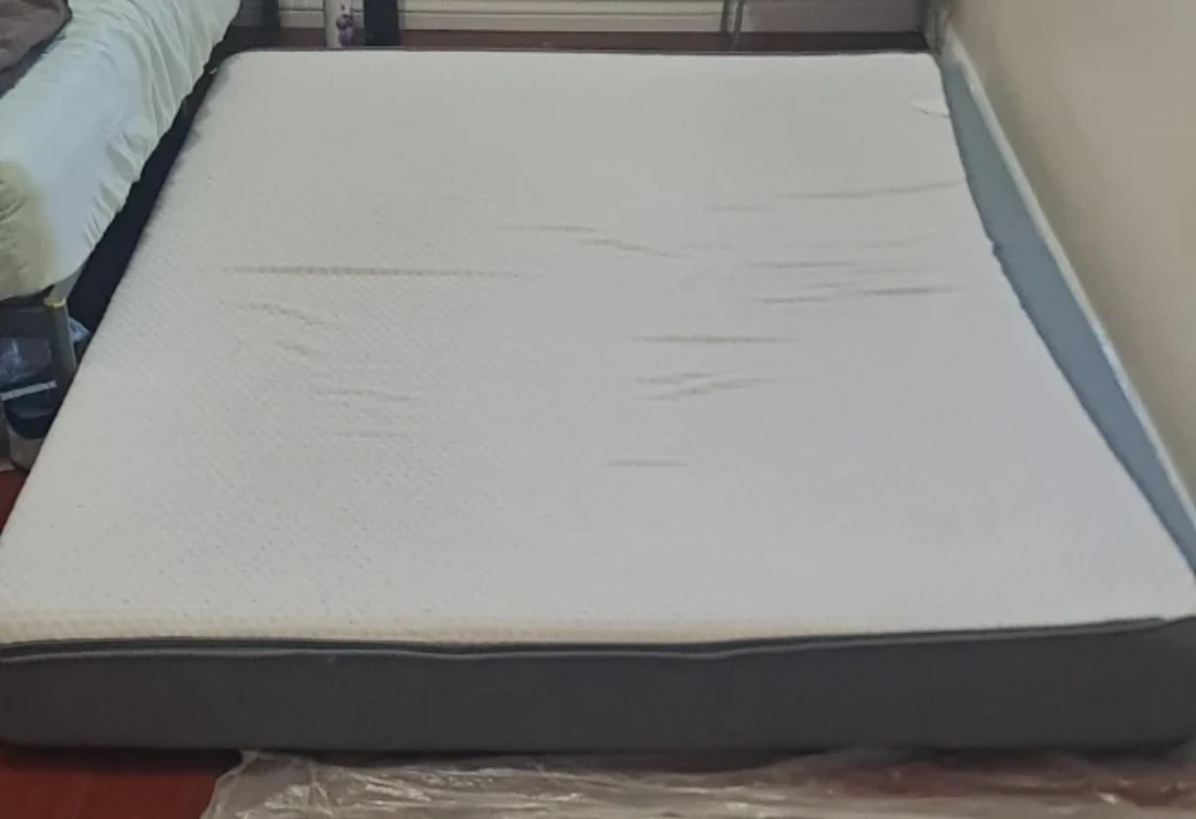 Queen Size Mattress - photo 3