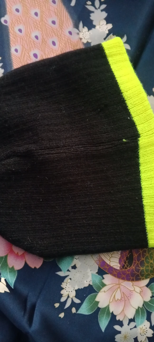 Jordan Youth Beanie Black/Neon Yellow - photo 3