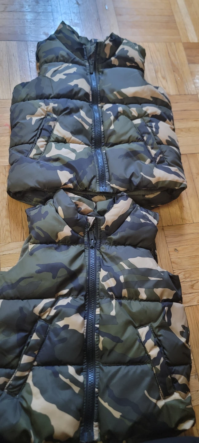 Old Navy Camo Puffer Vest 2T