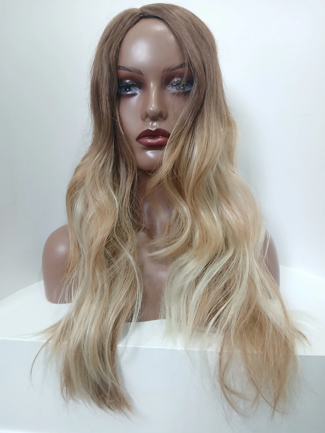 Wavy Ombre Blonde Wig