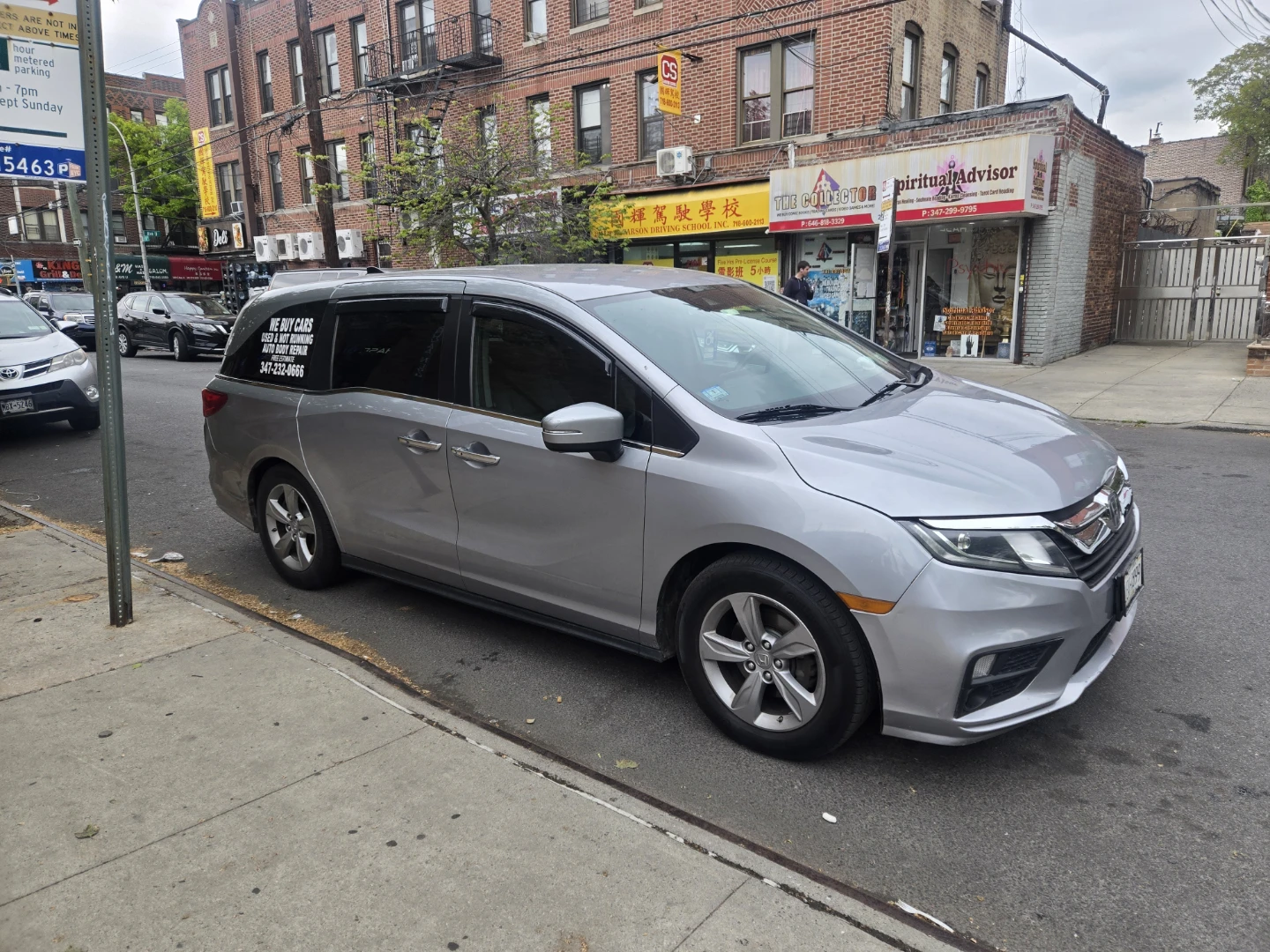 2019 Honda Odyssey EX-L Silver Minivan - photo 3