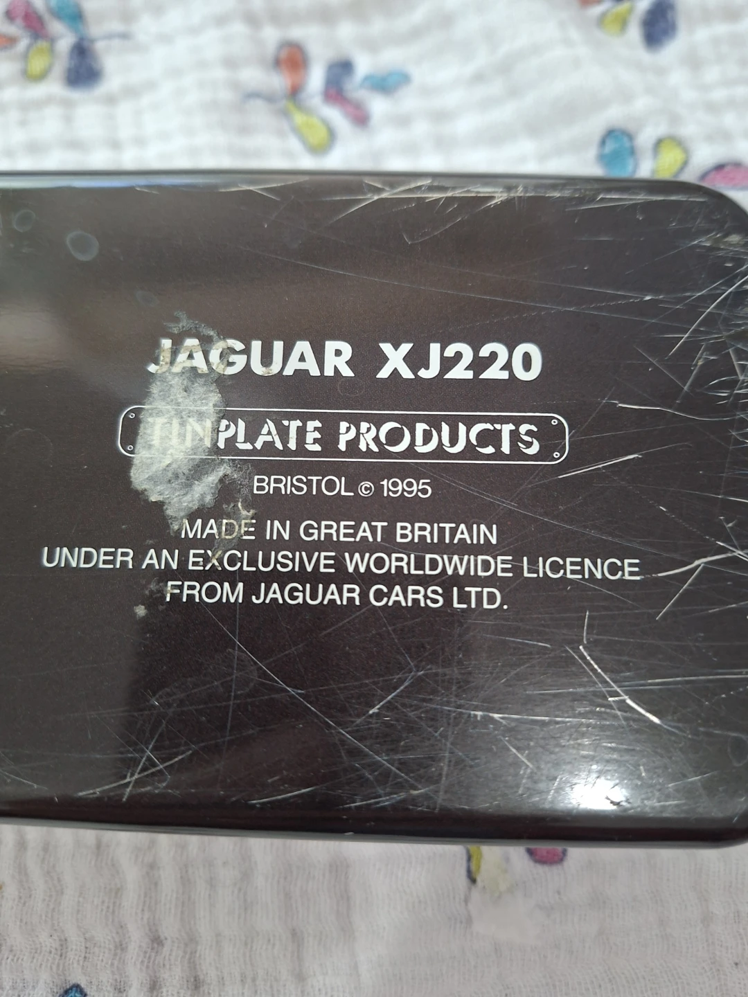 Martini Racing Jaguar XJ220 Tin Plate Pencil Case 1995 - photo 4