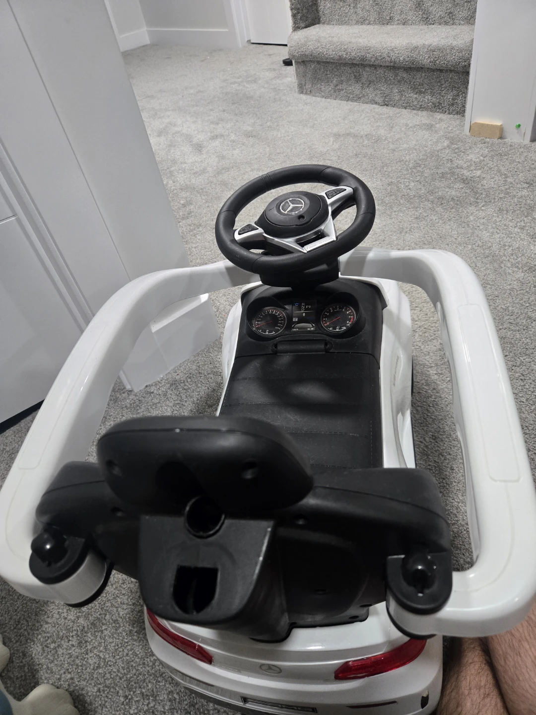 Kids Ride-On Mercedes-Benz AMG Push Car Toy White - photo 2