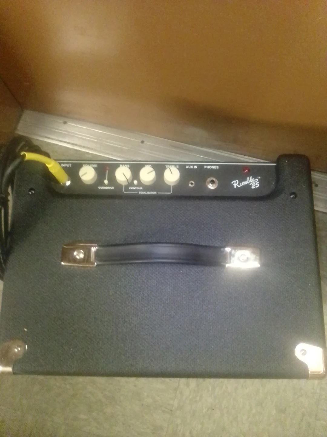Fender Rumble 25 Bass Amplifier - photo 3