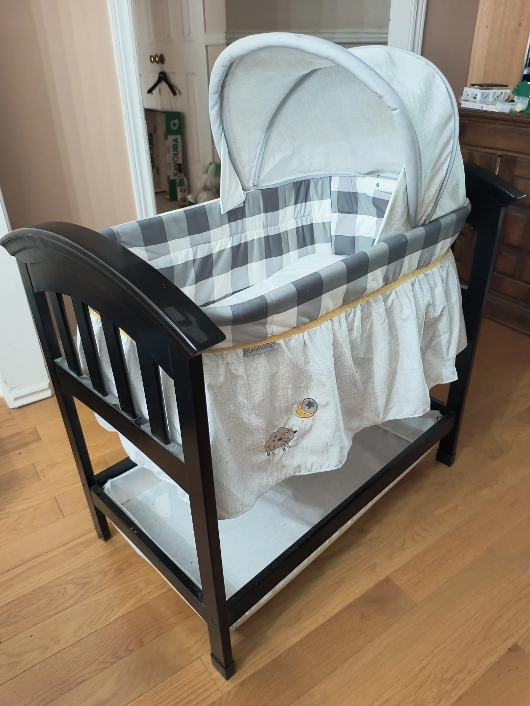 Summer Infant Bassinet
