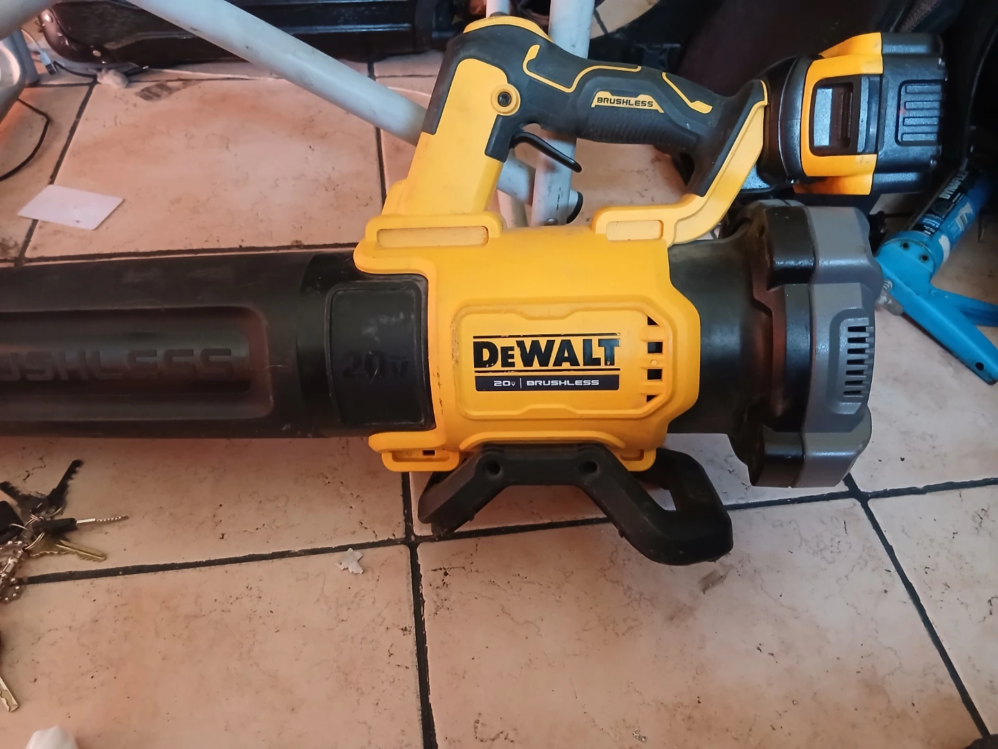 DEWALT 20V Brushless Blower