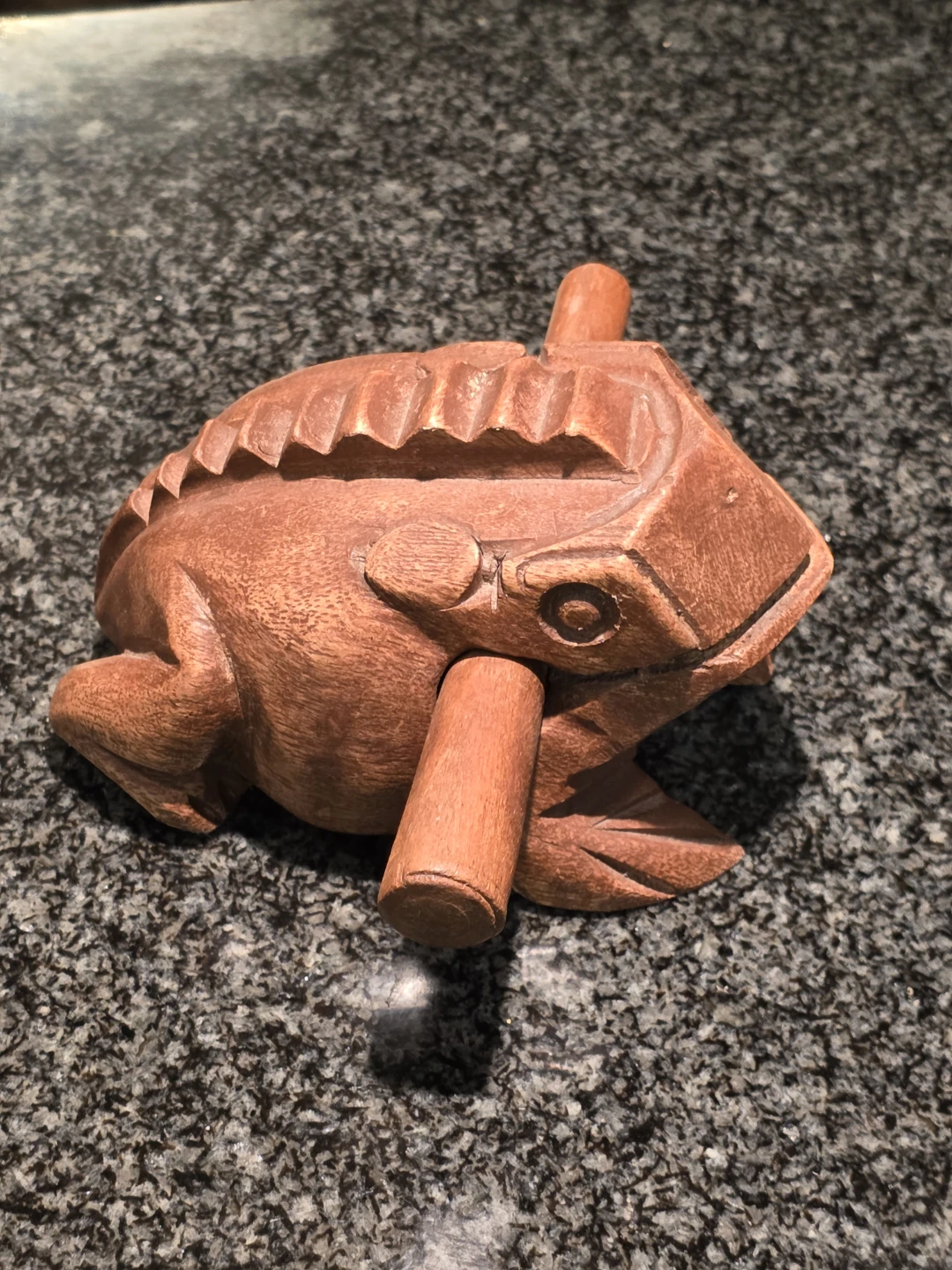 6" Wooden Frog Guiro Percussion Instrument - photo 2