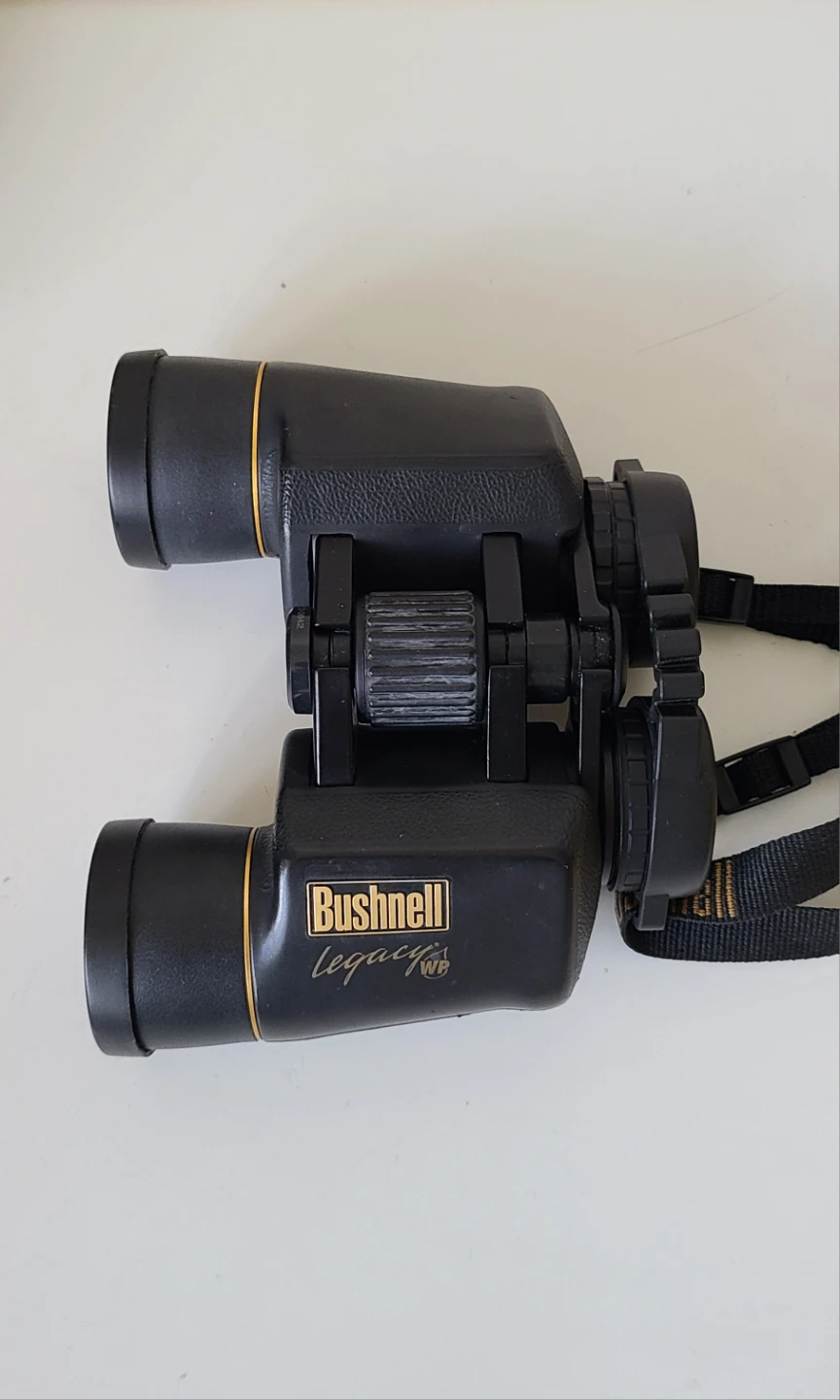 Bushnell Legacy WP 8x42 Binoculars - Barely Used! - photo 5