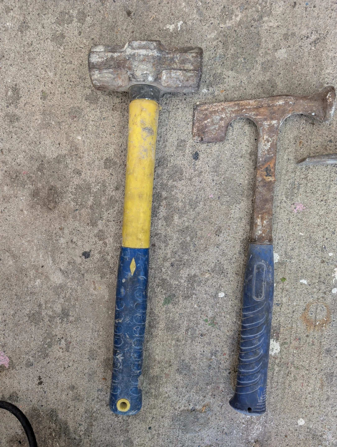 Assorted Claw, Ball-Peen Hammers, sledge hammer - photo 3