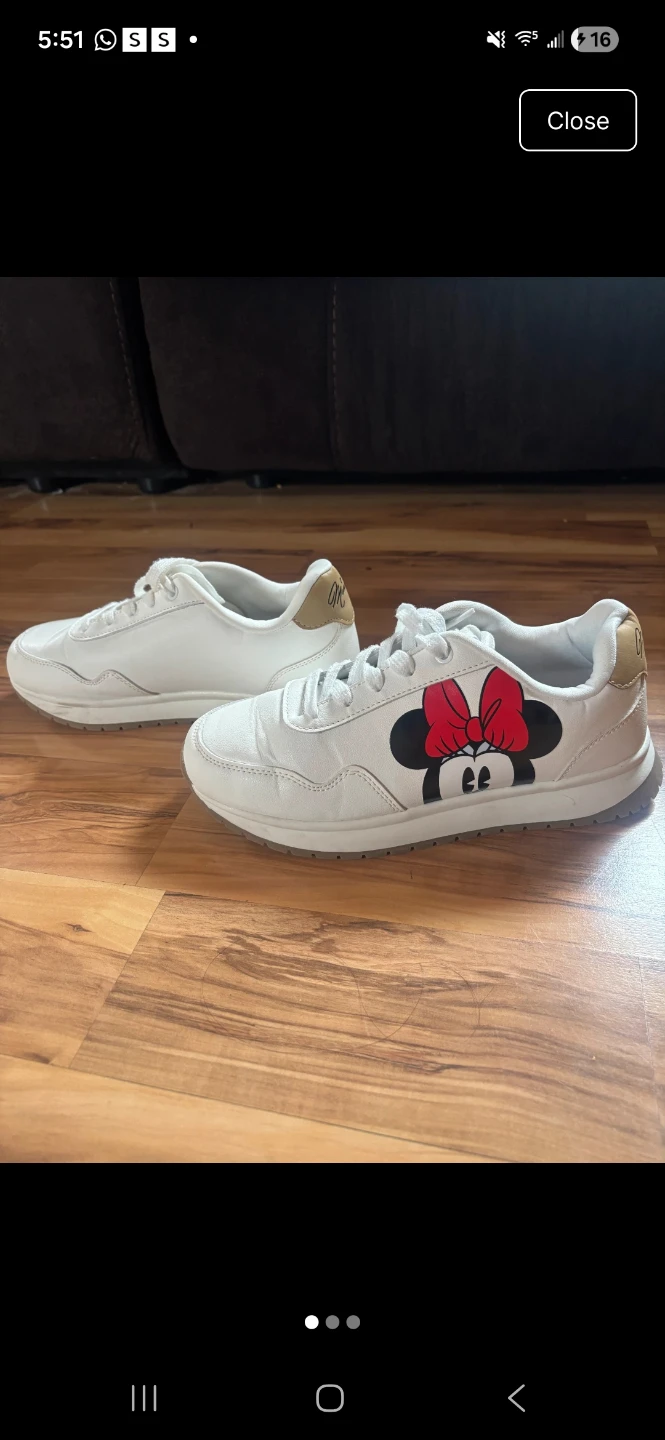 White Minnie Mouse Sneakers size 8 - photo 2