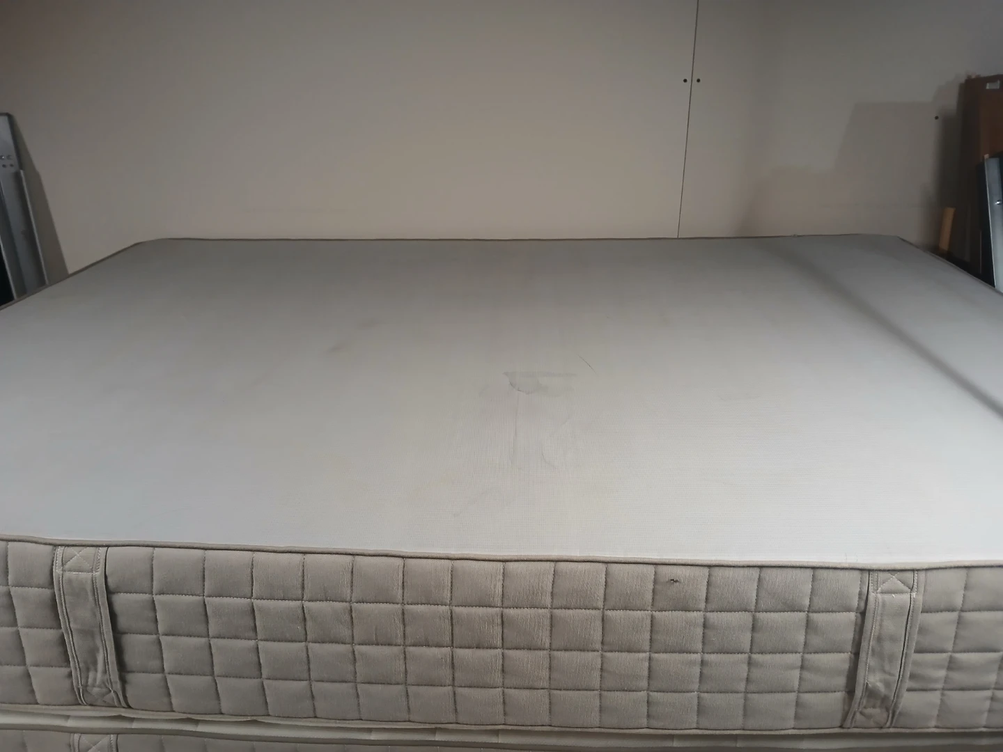 Sealy Mattress Double size - photo 3