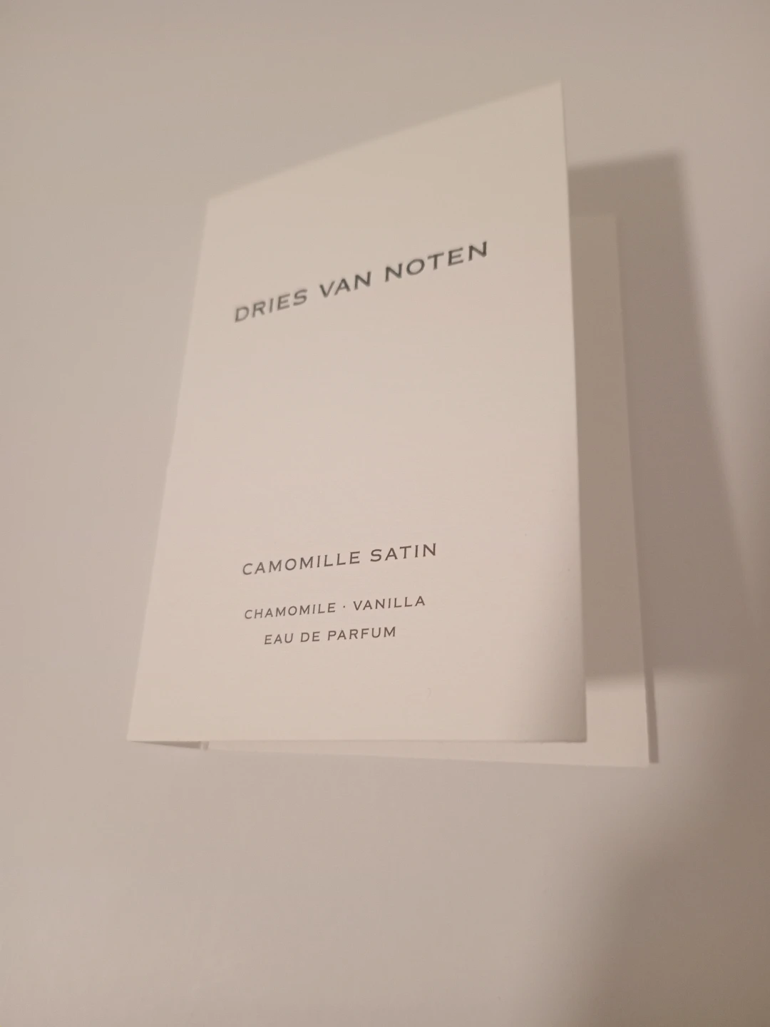 Dries Van Noten Camomille Satin Eau de Parfum Sample
