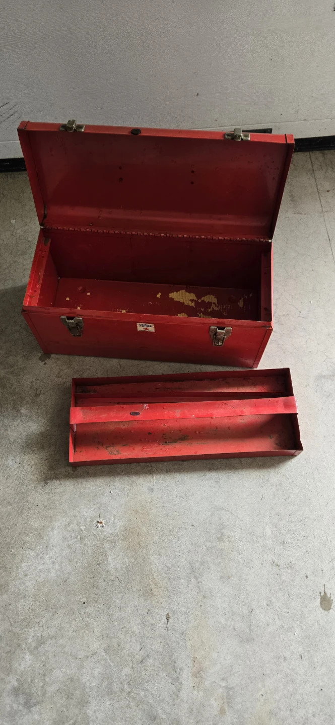 Red Metal Toolbox with Tray - photo 2