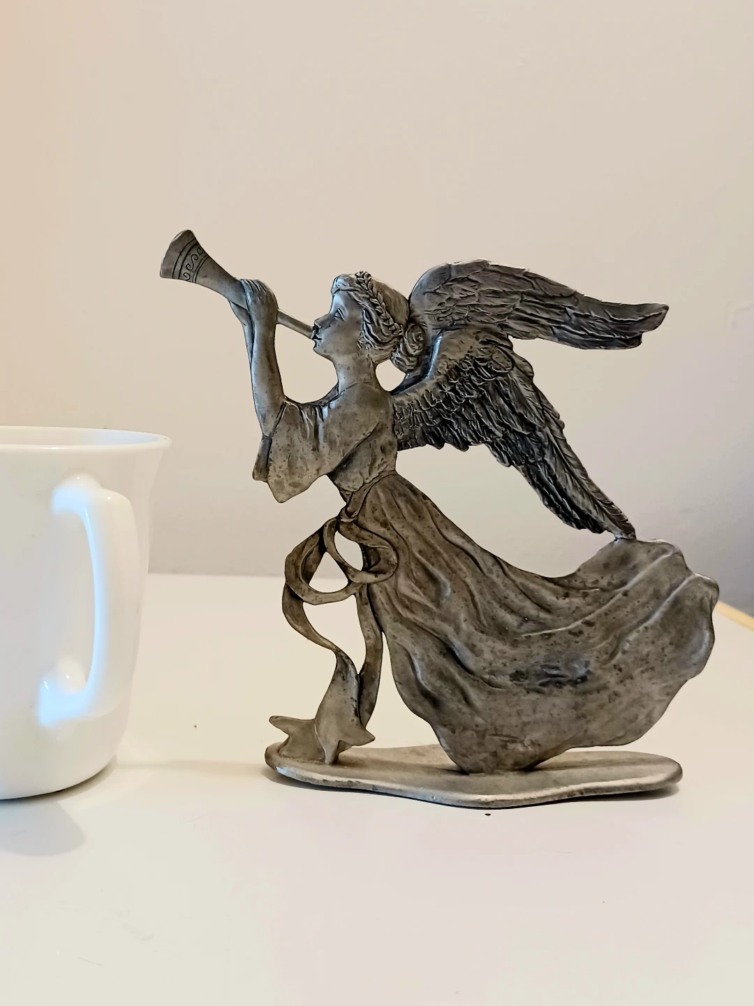 Vtg Hand Cast Pewter Angel Sounding Trumpet - photo 2