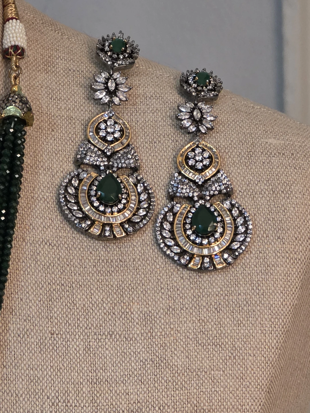 5 Beautiful Necklace Sets - photo 4