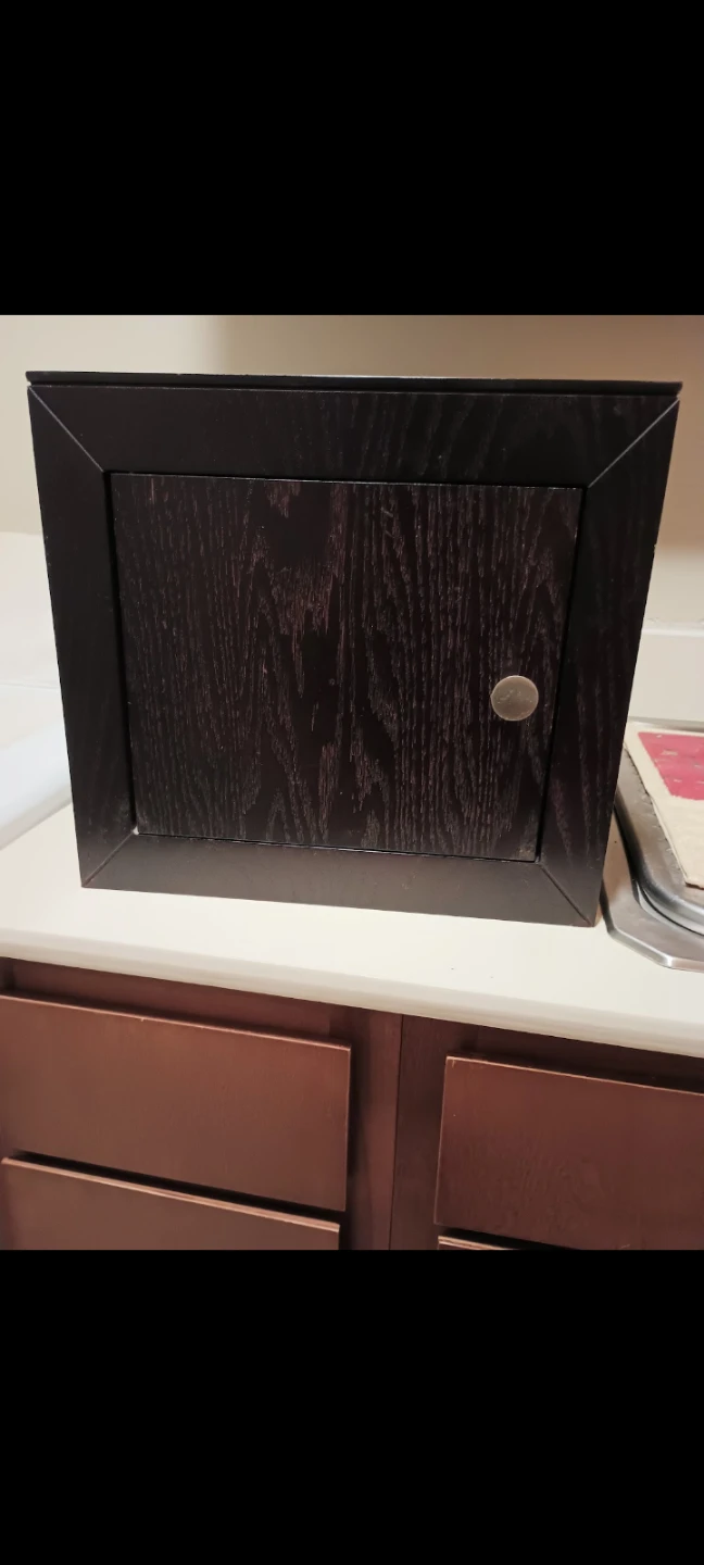 Nightstand table top cube, solid wood excellent condition 13.5"