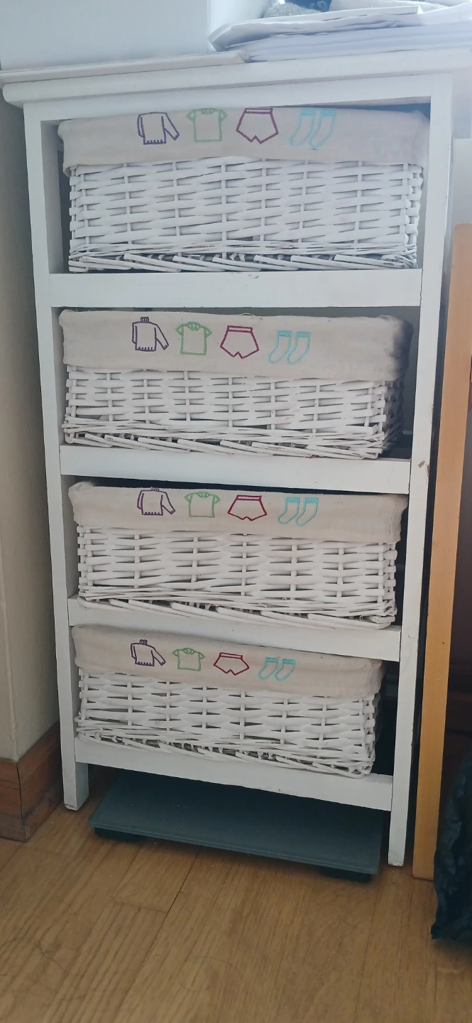 White 4-Drawer Storage Unit with Baskets