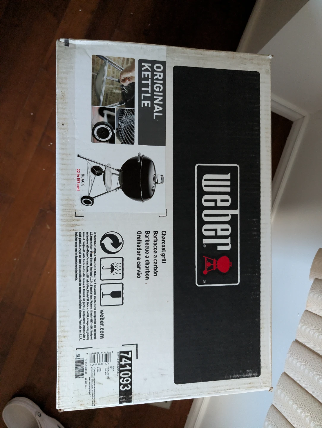 New Weber Original Kettle Charcoal Grill - Black 22 in (57 cm)