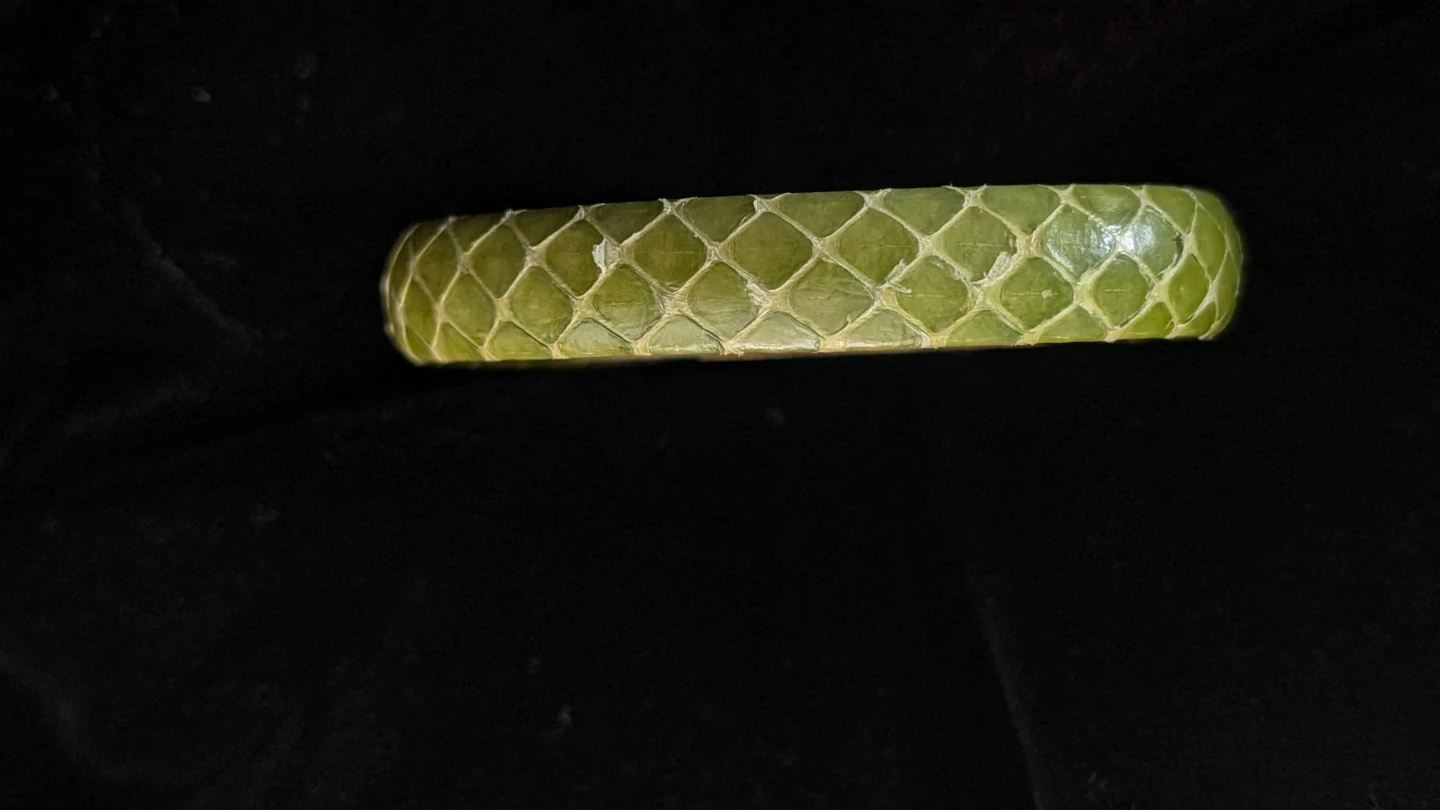 Vitta Minelli Green Snake  Bangle Bracelet with Gold Tone Clasp - photo 5