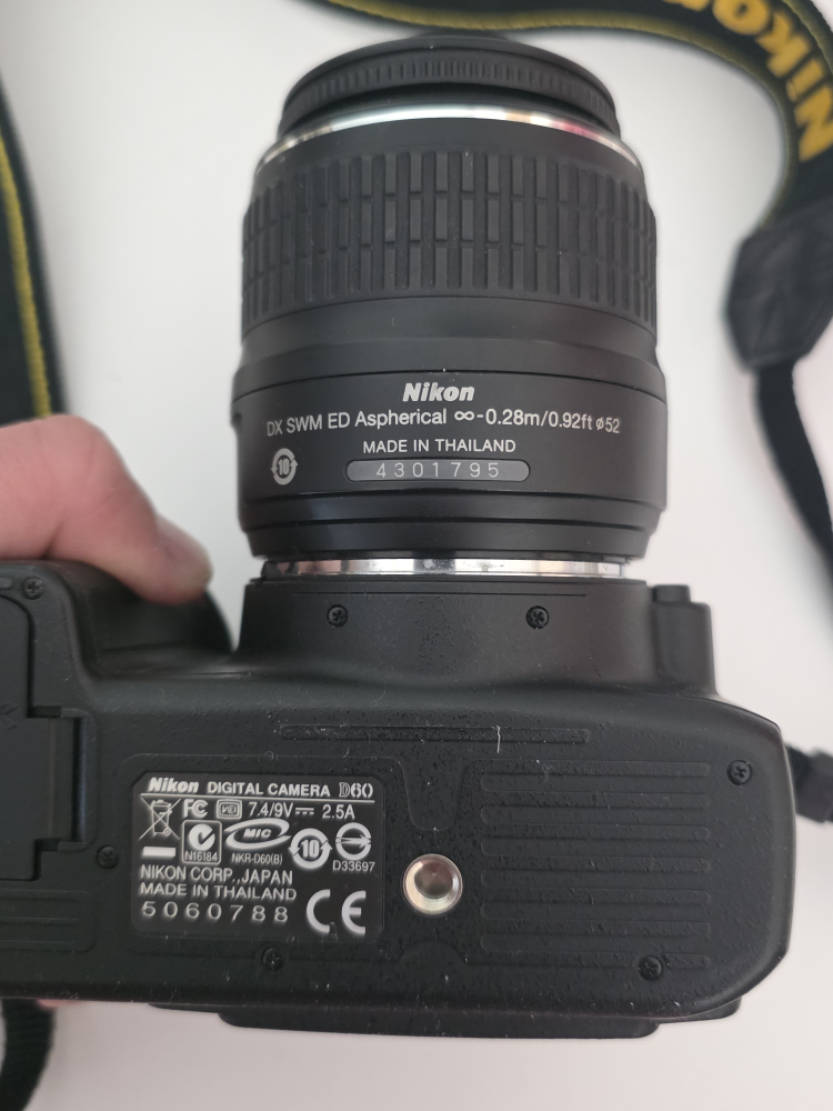 Nikon D60 Digital Camera with Nikkor 18-55mm Lens - photo 2
