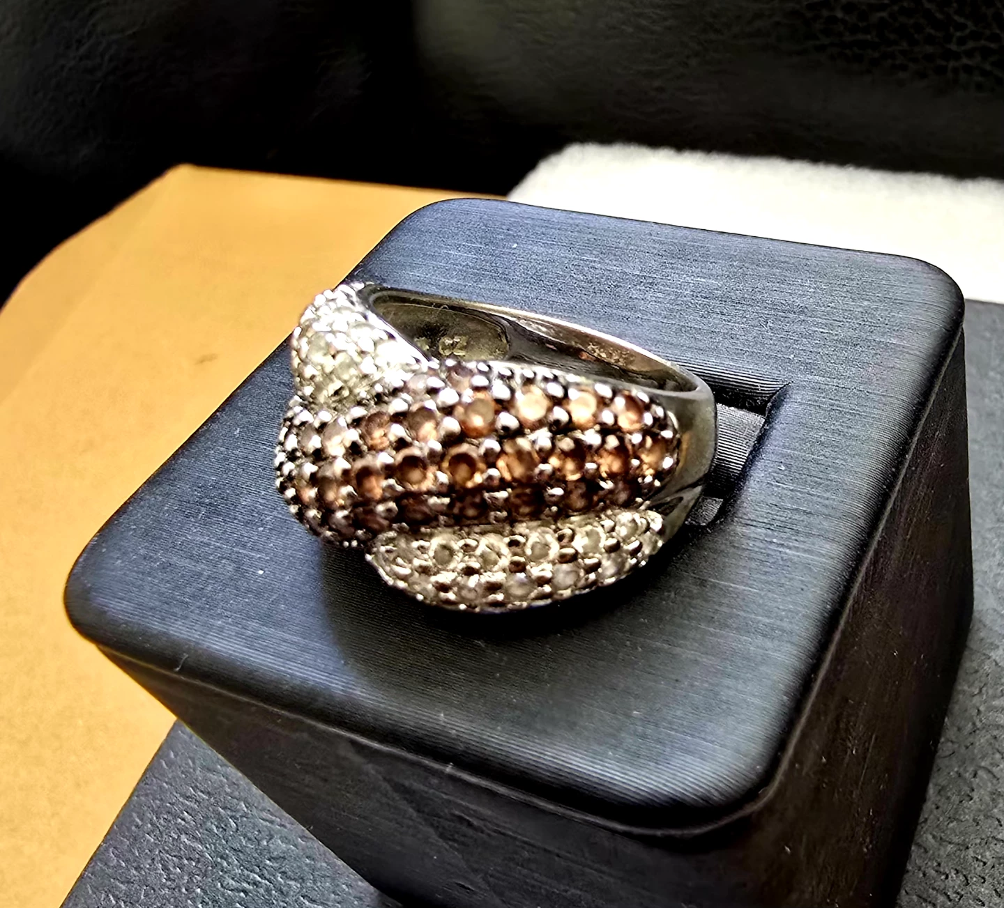 Like new 925 Silver ring so shine ca stones $65 - photo 2