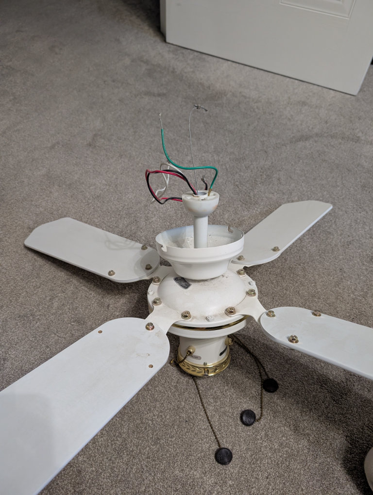 White Ceiling Fan with Gold Trim - photo 2