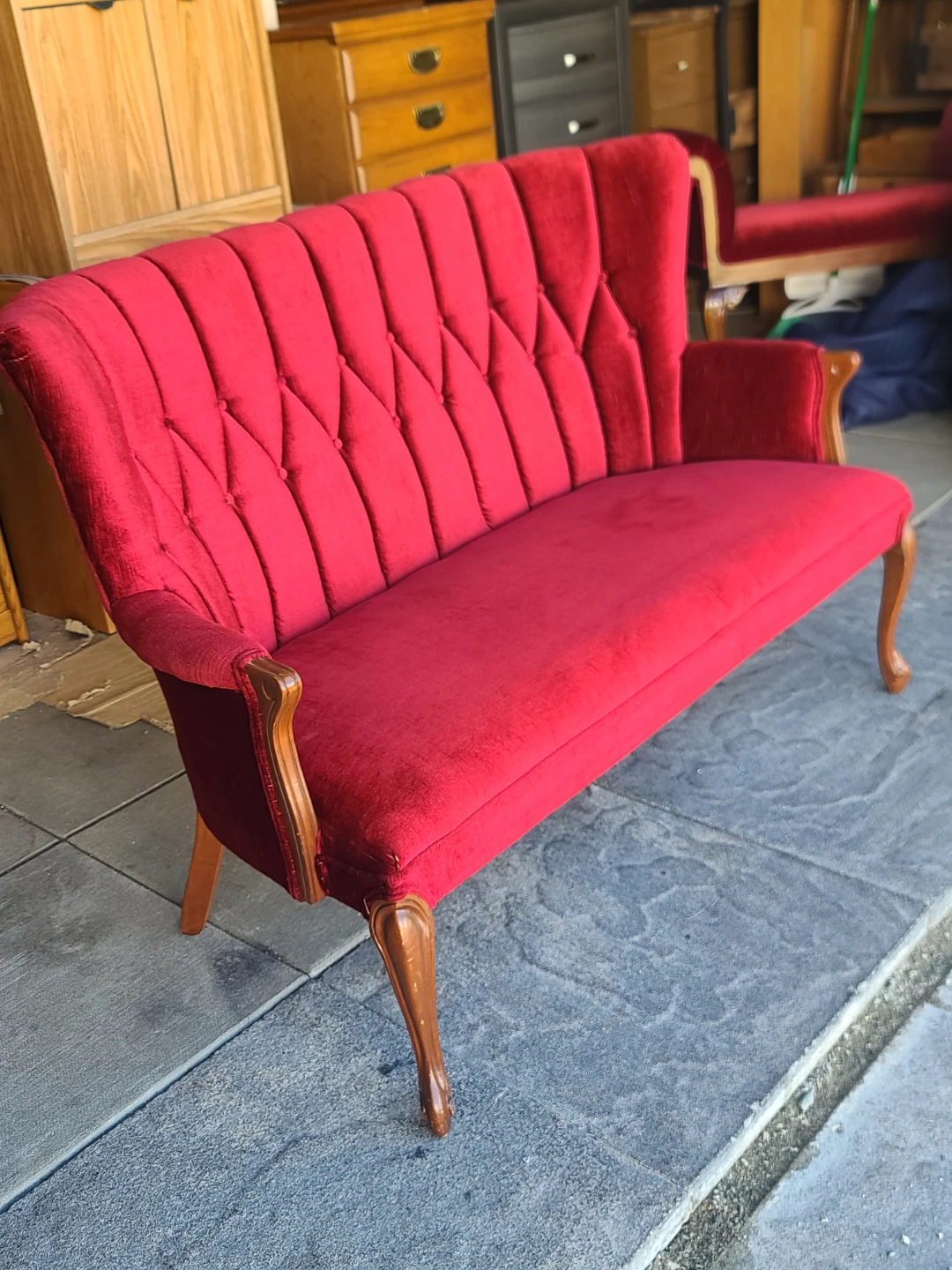 Vintage Red Velvet Tufted Wingback Loveseat / Settee - photo 2