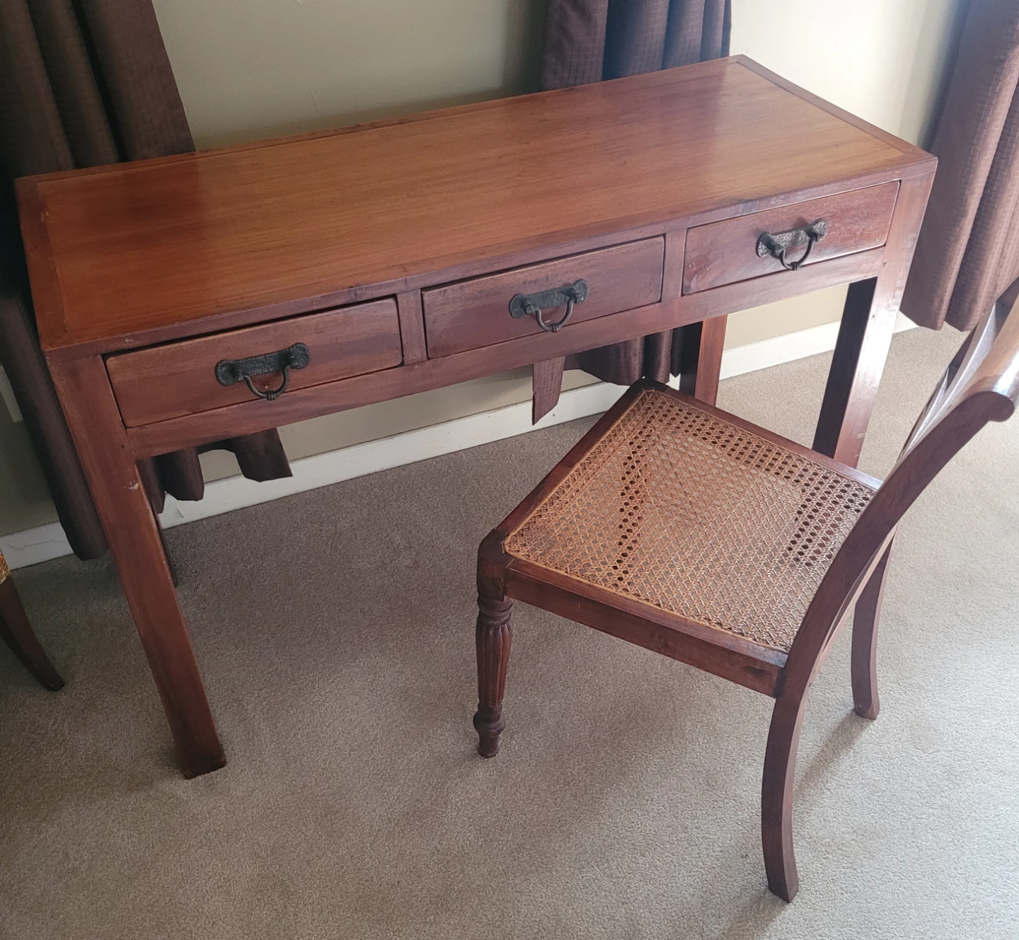 Wooden Console Table with 3 Drawers and Matching Chair