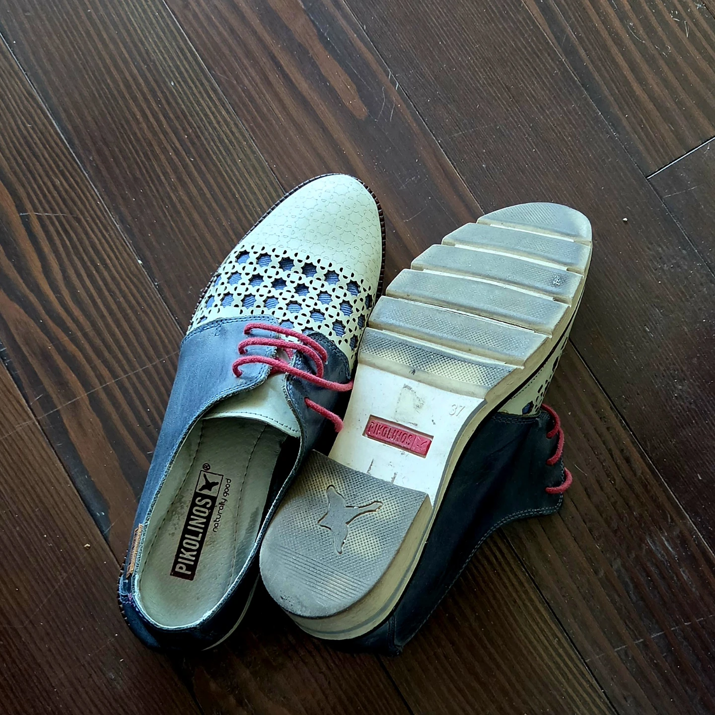 Pikolinos Women's Blue & White Oxfords - photo 3