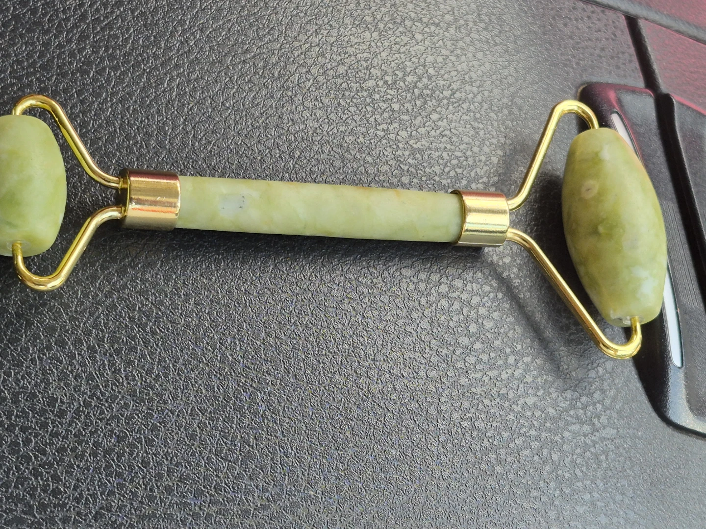 Jade Facial Roller - photo 3