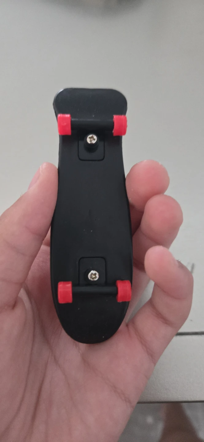 Zoom Fingerboard with Cartoon Graphic - photo 3