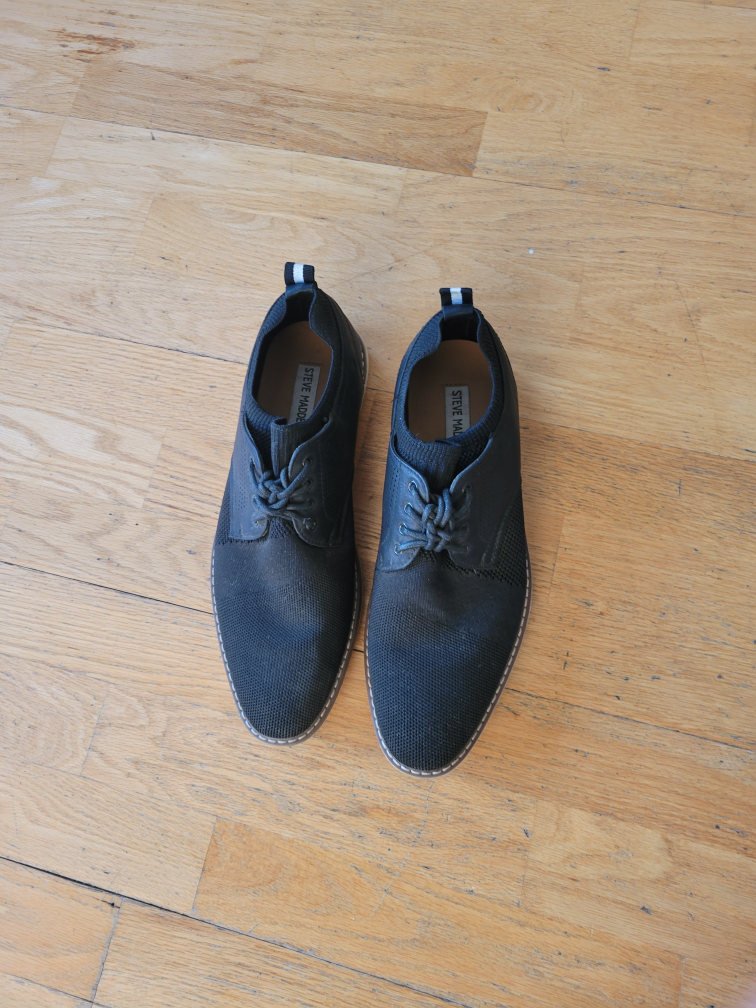 Steve Madden Black Derby Shoes