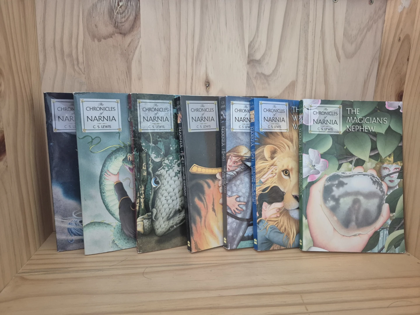 The Chronicles of Narnia Book Set by C.S. Lewis - photo 2