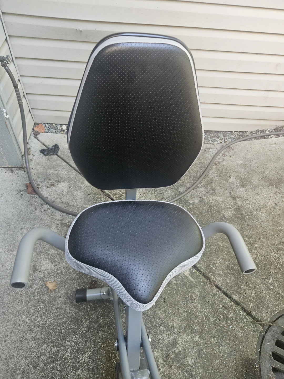 Sunny Health & Fitness Stationary Bike - photo 3