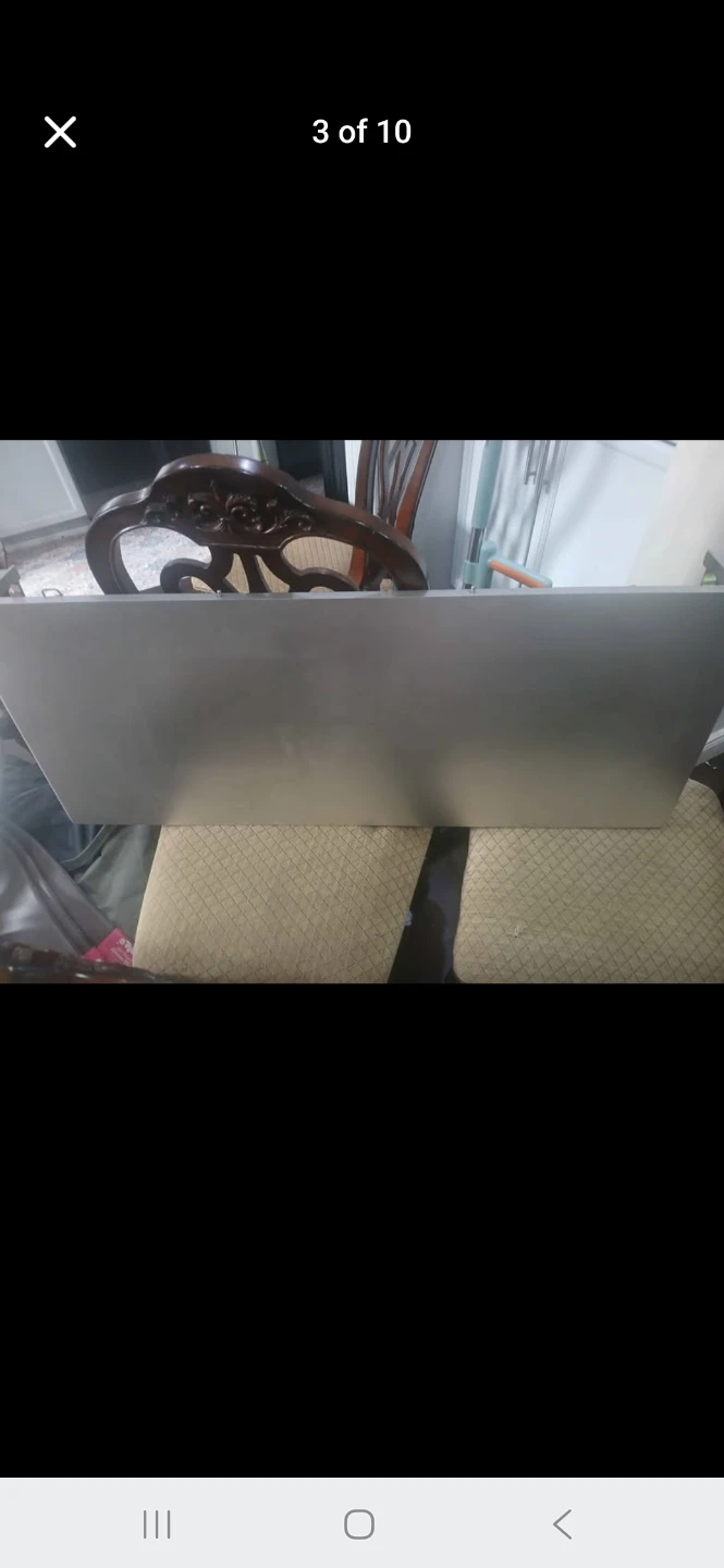 Dining Table with Mirrored Accents - photo 4